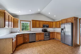 717 Avalon Rd, Columbus, WI 53925 - Photo 13
