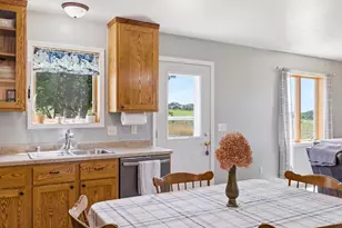 503 N Bennett Rd, Ridgeville, WI 53533 - Photo 11