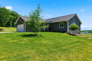 503 N Bennett Rd, Ridgeville, WI 53533 - Photo 5