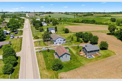 503 N Bennett Road, Ridgeville, WI 53533 - Photo 41