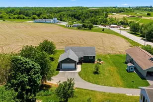 503 N Bennett Rd, Ridgeville, WI 53533 - Photo 3