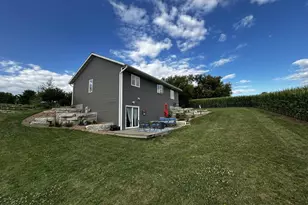 503 N Bennett Rd, Ridgeville, WI 53533 - Photo 43