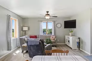 503 N Bennett Rd, Ridgeville, WI 53533 - Photo 15