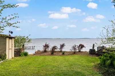 5448 Lake Mendota Drive, Madison, WI 53705 - Photo 3