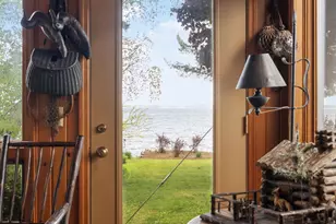 5448 Lake Mendota Dr, Madison, WI 53705 - Photo 11