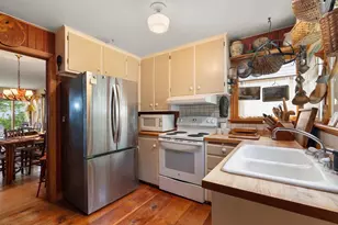 5448 Lake Mendota Dr, Madison, WI 53705 - Photo 15