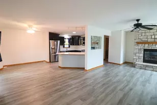 3105 Beth Ln, Holmen, WI 54636 - Photo 19