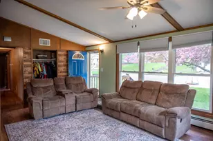 670 Cairns Ave, Richland Center, WI 53581 - Photo 9