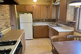 7001 W Old Sauk Rd, Middleton, WI 53562 - Photo 5