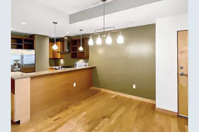 309 Washington Avenue #212, Madison, WI 53703 - Photo 9