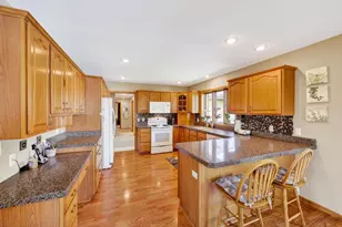 5 Vienna Cir, Madison, WI 53718 - Photo 13