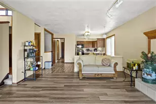 218 Avalon Rd, Columbus, WI 53925 - Photo 15