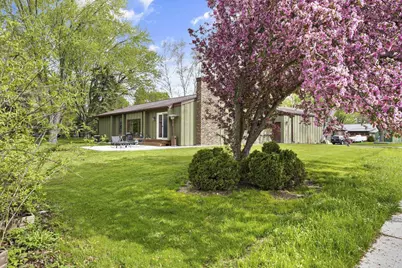 218 Avalon Road, Columbus, WI 53925 - Photo 7