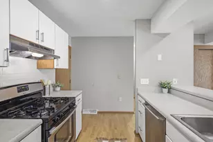 6809 Raymond Rd, Madison, WI 53719 - Photo 13
