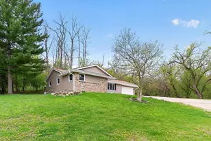 2027 N Washington St, Janesville, WI 53548 - Photo 5
