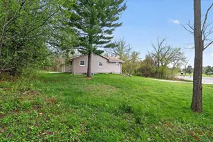 2027 N Washington St, Janesville, WI 53548 - Photo 39