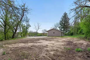 2027 N Washington St, Janesville, WI 53548 - Photo 45