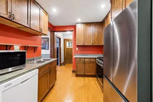 2415 Superior St, Madison, WI 53704 - Photo 11