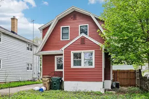2415 Superior St, Madison, WI 53704 - Photo 27