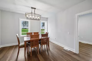 5833 Town Hall Dr, Sun Prairie, WI 53590 - Photo 9