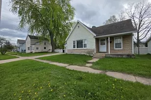 806 Mansion St, Mauston, WI 53948 - Photo 39