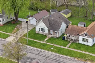 806 Mansion St, Mauston, WI 53948 - Photo 13