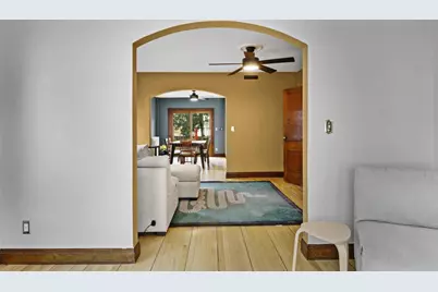 3010 Fairview Street, Madison, WI 53704 - Photo 7