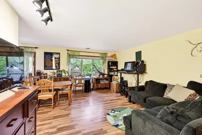 802 S Gammon Road #4, Madison, WI 53719 - Photo 5