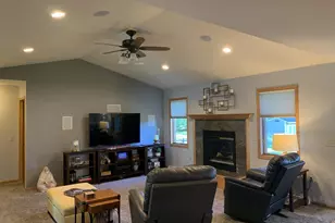 140 Dykstra Dr, Fall River, WI 53932 - Photo 37