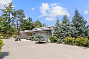 521 Canyon Circle, Wisconsin Dells, WI 53965 - Photo 5
