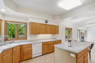 310 N High Point Rd, Madison, WI 53717 - Photo 17