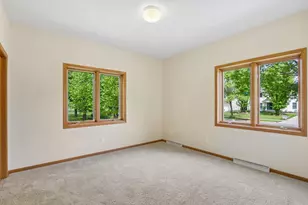 310 N High Point Rd, Madison, WI 53717 - Photo 25
