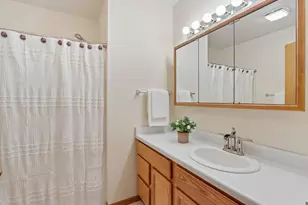 310 N High Point Rd, Madison, WI 53717 - Photo 39