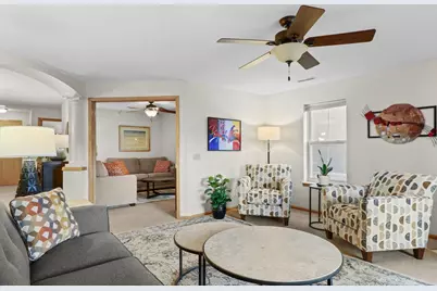 8530 Greenway Boulevard #212, Middleton, WI 53562 - Photo 5