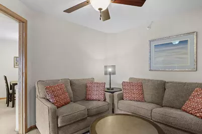 8530 Greenway Boulevard #212, Middleton, WI 53562 - Photo 11