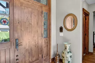 5675 Ashbourne Ln, Fitchburg, WI 53711 - Photo 5