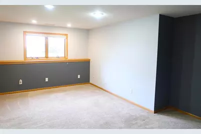 6788 Bootmaker Way, Windsor, WI 53598 - Photo 23