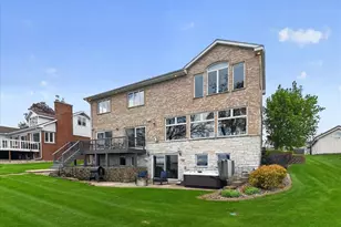 3066 Shadyside Dr, Stoughton, WI 53589 - Photo 17