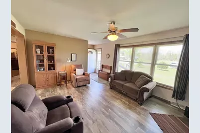 28613 Gunderson Street, Lone Rock, WI 53556 - Photo 19