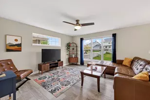 427 Galileo Dr, Madison, WI 53718 - Photo 17