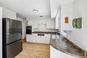 4417 Jay Dr, Madison, WI 53704 - Photo 19
