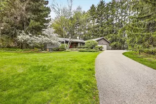 18 Larch Cir, Madison, WI 53705 - Photo 5