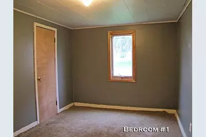 240 Broadway Street, Platteville,  53818 - Photo 7