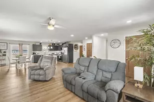 721 Roosevelt St, Baraboo, WI 53913 - Photo 35