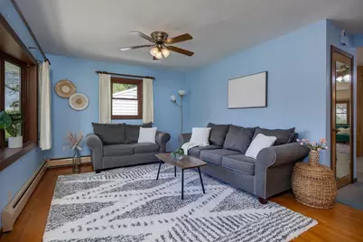 4208 Elinor Street, Madison, WI 53713 - Photo 5