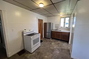 209 Volk St, Portage, WI 53901 - Photo 7