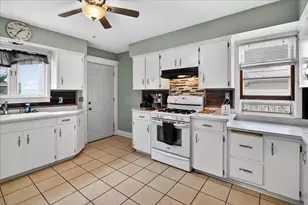218 S Water St, Columbus, WI 53925 - Photo 13
