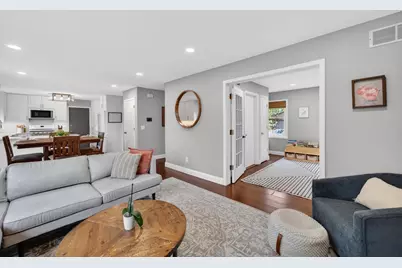 1 Eastbourne Circle, Madison, WI 53717 - Photo 5