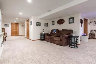 620 Waterford Dr, Beloit, WI 53511 - Photo 47