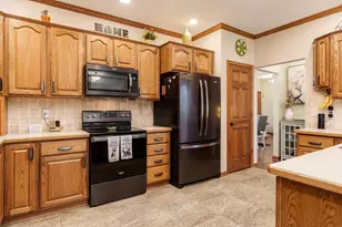 620 Waterford Dr, Beloit, WI 53511 - Photo 27